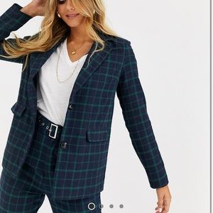 Heartbreak slouchy boyfriend blazer in navy and green check